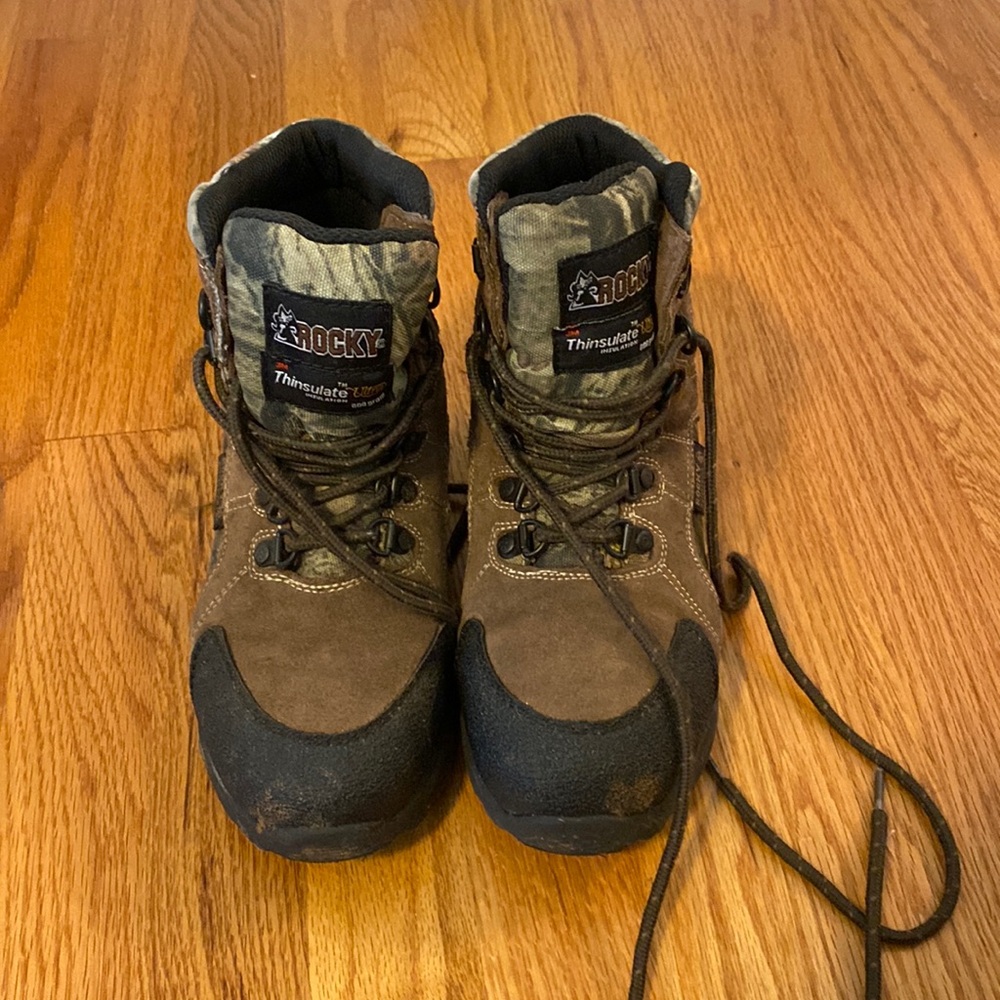 Guc size 2 boots